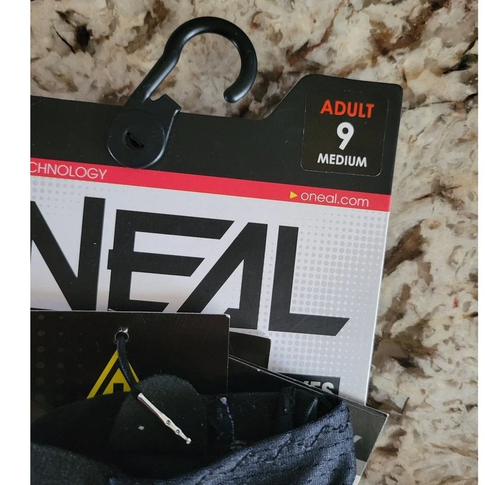 O'Neal Matrix Stacked Gloves Adult 9 Medium Black Bike Motocross MTB